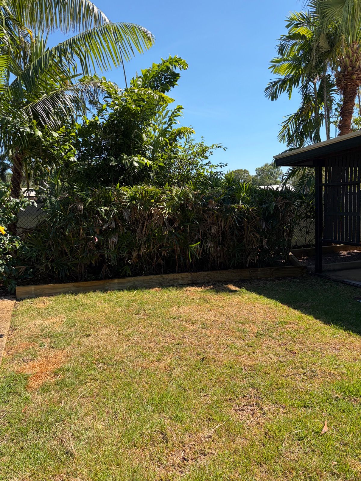 An outdoor landscaping area in Bakewell, NT showing work completed by iScape NT.